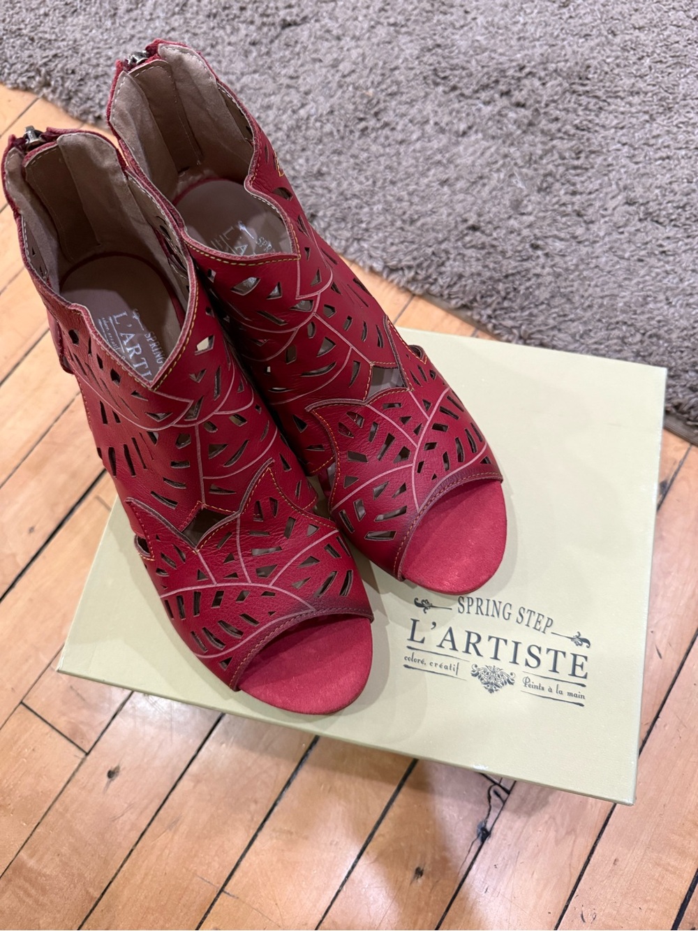 L’Artiste Red Shootie